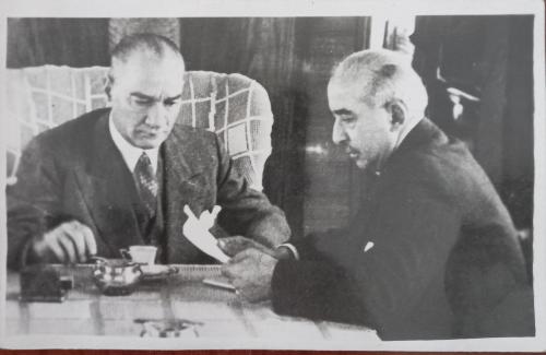 ATATÜRK VE İNÖNÜ GÖRSELLİ FOTOĞRAF